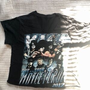 Kiss Black Tour Graphic Crop Top